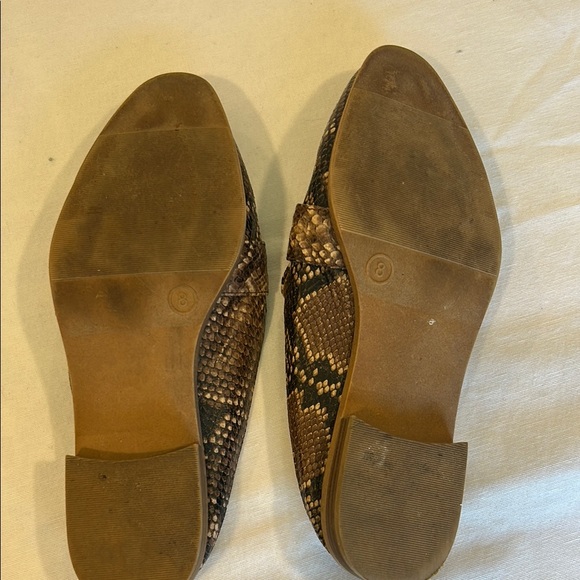 Universal Thread Brown and Black Snakeskin Loafers - Picture 6 of 6